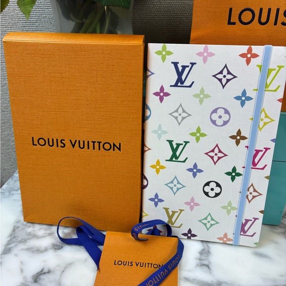 Louis Vuitton LV White Murakami TM Multicolor Jane Notebook MM Size - Brand New - Picture 2 of 10